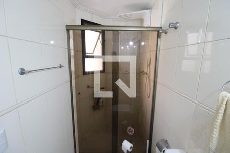 Apartamento à venda com 108m², 3 quartos e 2 vagasQuarto 3 - Banheiro