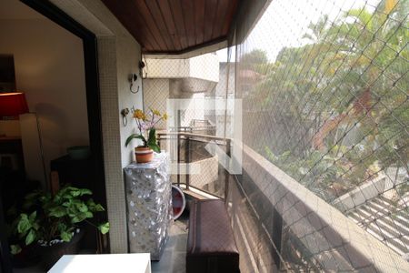 Apartamento à venda com 108m², 3 quartos e 2 vagasSala - Varanda