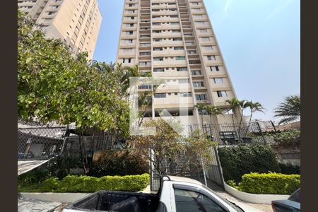 Apartamento à venda com 65m², 2 quartos e 1 vagaFachada