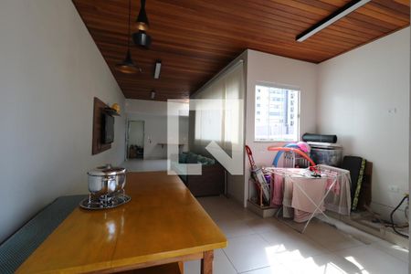 Apartamento à venda com 180m², 3 quartos e 2 vagasCobertura - Sala de TV