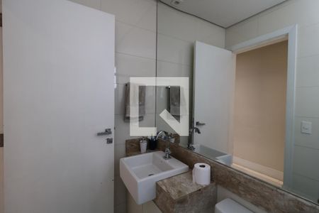 Apartamento à venda com 180m², 3 quartos e 2 vagasBanheiro da Suíte