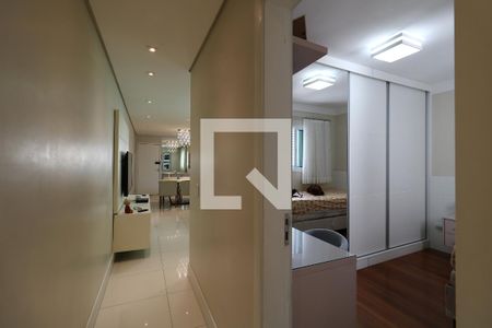 Apartamento à venda com 180m², 3 quartos e 2 vagasCorredor