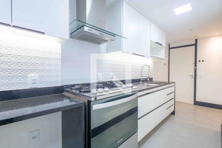 Apartamento à venda com 139m², 4 quartos e 2 vagas Apartamento à venda com 139m², 4 quartos e 2 vagasCozinha