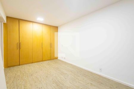 Apartamento à venda com 139m², 4 quartos e 2 vagas Apartamento à venda com 139m², 4 quartos e 2 vagasSuíte 1