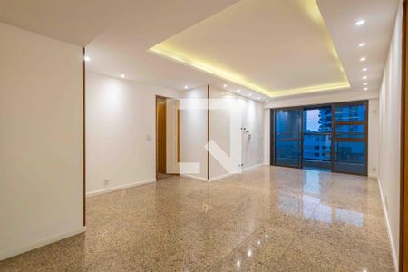 Apartamento à venda com 139m², 4 quartos e 2 vagas Apartamento à venda com 139m², 4 quartos e 2 vagasSala