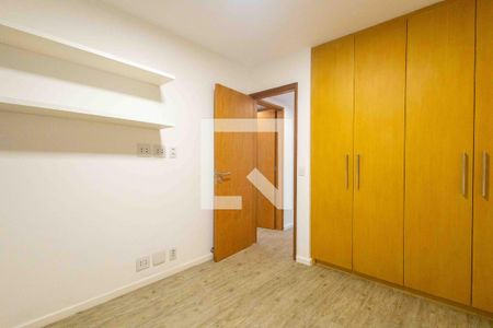 Apartamento à venda com 139m², 4 quartos e 2 vagas Apartamento à venda com 139m², 4 quartos e 2 vagasQuarto 1