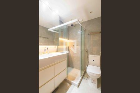 Apartamento à venda com 139m², 4 quartos e 2 vagas Apartamento à venda com 139m², 4 quartos e 2 vagasBanheiro Social