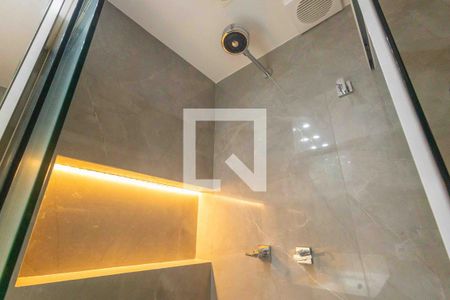 Apartamento à venda com 139m², 4 quartos e 2 vagas Apartamento à venda com 139m², 4 quartos e 2 vagasBanheiro Social