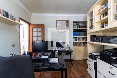 Apartamento à venda com 300m², 4 quartos e 2 vagasQuarto 4