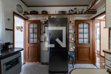 Apartamento à venda com 300m², 4 quartos e 2 vagasQuarto 4