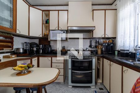 Apartamento à venda com 300m², 4 quartos e 2 vagasCozinha