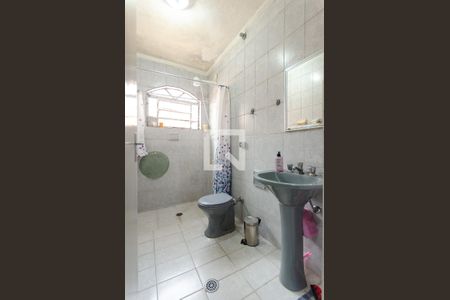 Casa à venda com 125m², 2 quartos e 1 vaga Casa à venda com 125m², 2 quartos e 1 vagaBanheiro