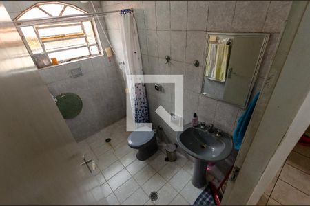 Casa à venda com 125m², 2 quartos e 1 vaga Casa à venda com 125m², 2 quartos e 1 vagaBanheiro