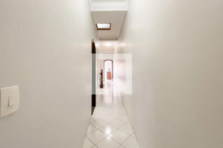 Casa à venda com 289m², 3 quartos e 4 vagas Casa à venda com 289m², 3 quartos e 4 vagasAcesso - Quartos