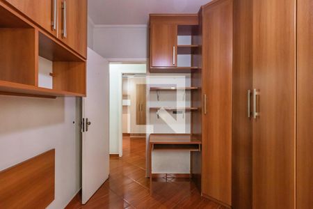 Quarto 1 de apartamento para alugar com 3 quartos, 69m² em Jardim Tupanci, Barueri