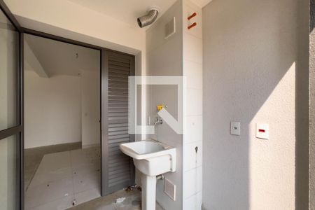 Apartamento à venda com 220m², 2 quartos e 2 vagas Apartamento à venda com 220m², 2 quartos e 2 vagasCozinha e área de serviço