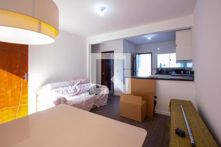 Sala de apartamento para alugar com 2 quartos, 64m² em São Miguel, São Gonçalo