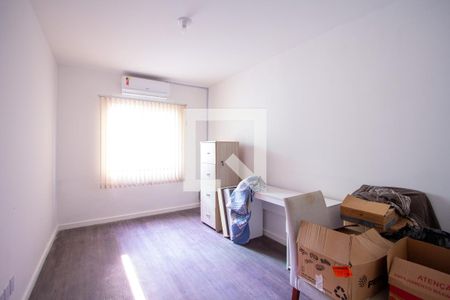 Quaro 1 de apartamento para alugar com 2 quartos, 64m² em São Miguel, São Gonçalo