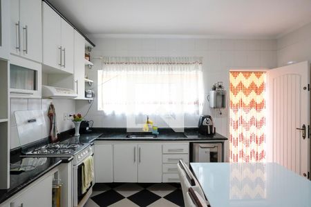 Casa à venda com 180m², 2 quartos e 2 vagasCozinha