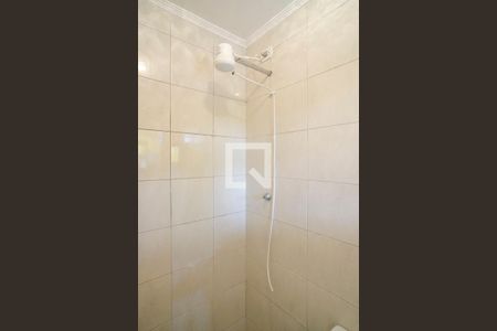 Casa à venda com 180m², 2 quartos e 2 vagasBanheiro área de serviço