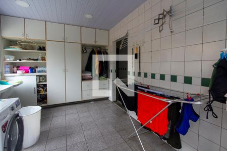 Casa de condomínio para alugar com 700m², 4 quartos e 5 vagasÁrea de Serviço