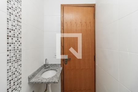 Apartamento à venda com 30m², 2 quartos e sem vaga Apartamento à venda com 30m², 2 quartos e sem vagaBanheiro