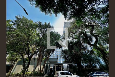 Apartamento à venda com 127m², 4 quartos e 1 vagaFachada