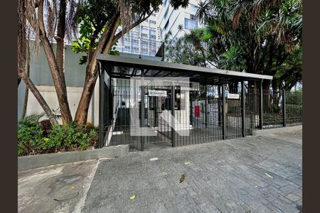 Apartamento à venda com 127m², 4 quartos e 1 vagaFachada