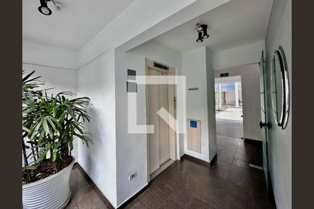 Apartamento à venda com 127m², 4 quartos e 1 vagaHall Social Bloco