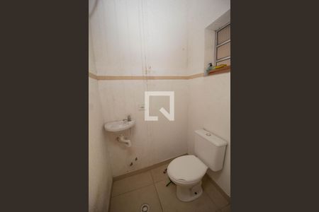 Casa à venda com 160m², 3 quartos e 2 vagasBanheiro de Serviço