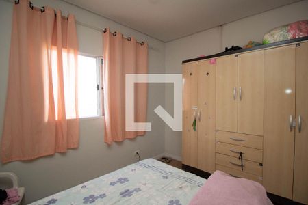 Casa à venda com 160m², 3 quartos e 2 vagasQuarto 2