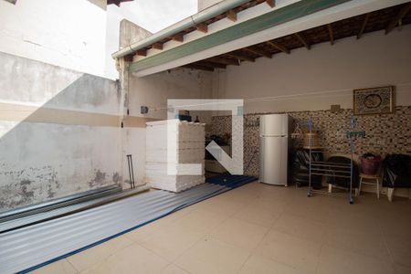 Casa à venda com 160m², 3 quartos e 2 vagasQuintal