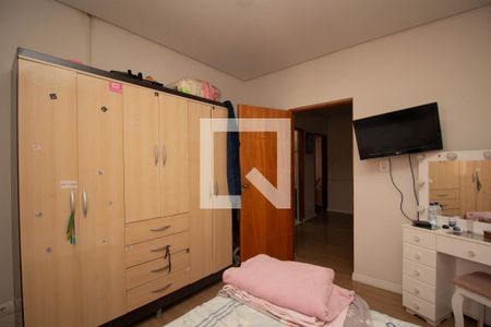 Casa à venda com 160m², 3 quartos e 2 vagasQuarto 2