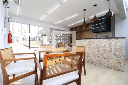 Apartamento para alugar com 31m², 1 quarto e sem vagaÁrea comum - Churrasqueira