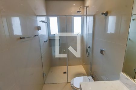 Casa à venda com 430m², 4 quartos e 3 vagasBanheiro da Suíte 3