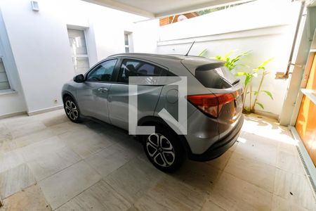 Casa à venda com 430m², 4 quartos e 3 vagasGarage,