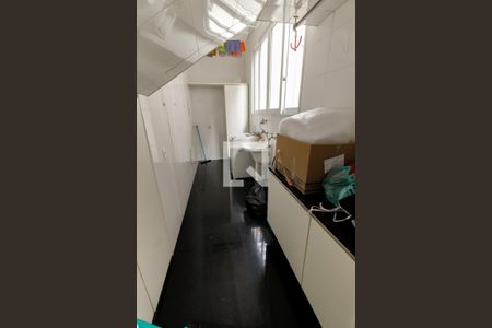 Casa à venda com 430m², 4 quartos e 3 vagasÁrea de Serviço