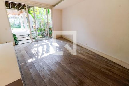 Casa à venda com 430m², 4 quartos e 3 vagasSala 3