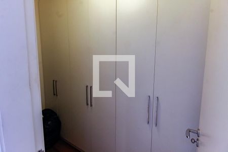 Casa à venda com 430m², 4 quartos e 3 vagasArmário do Corredor