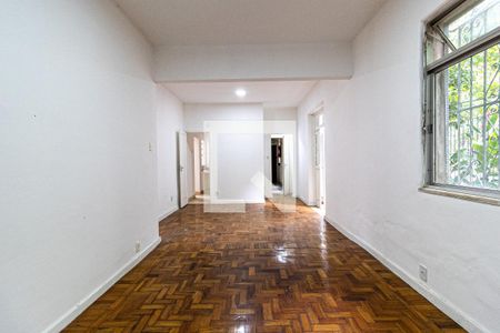 Apartamento à venda com 100m², 3 quartos e 1 vagaSala