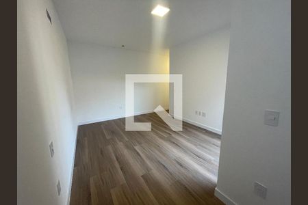 Casa de condomínio à venda com 208m², 4 quartos e 4 vagasDemi suíte 2