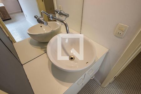 Apartamento para alugar com 45m², 1 quarto e 1 vaga Apartamento para alugar com 45m², 1 quarto e 1 vagaBanheiro