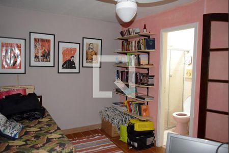 Casa à venda com 150m², 3 quartos e 1 vagaSuíte