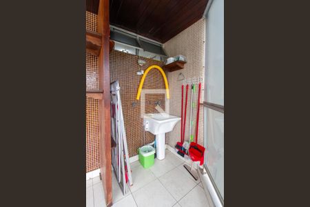 Apartamento à venda com 65m², 1 quarto e 1 vagaÁrea de Serviço