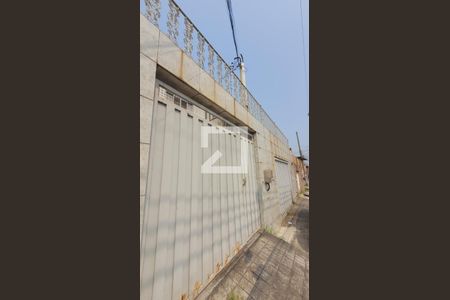 Casa para alugar com 85m², 2 quartos e sem vagaFachada