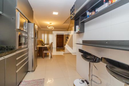 Casa à venda com 110m², 2 quartos e 2 vagas Casa à venda com 110m², 2 quartos e 2 vagasCozinha