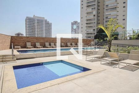 Apartamento à venda com 183m², 4 quartos e 2 vagasÁrea comum - Piscina