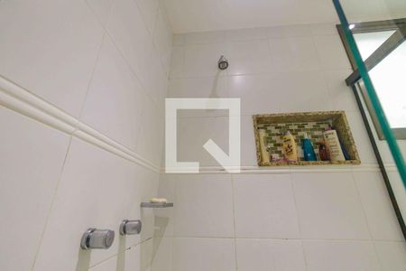 Apartamento à venda com 280m², 3 quartos e 2 vagas Apartamento à venda com 280m², 3 quartos e 2 vagasBanheiro da Suíte 1