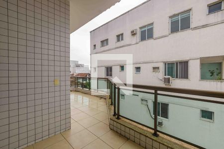 Apartamento à venda com 280m², 3 quartos e 2 vagas Apartamento à venda com 280m², 3 quartos e 2 vagasVaranda dos Quartos