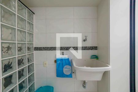 Apartamento à venda com 280m², 3 quartos e 2 vagas Apartamento à venda com 280m², 3 quartos e 2 vagasÁrea de Serviço